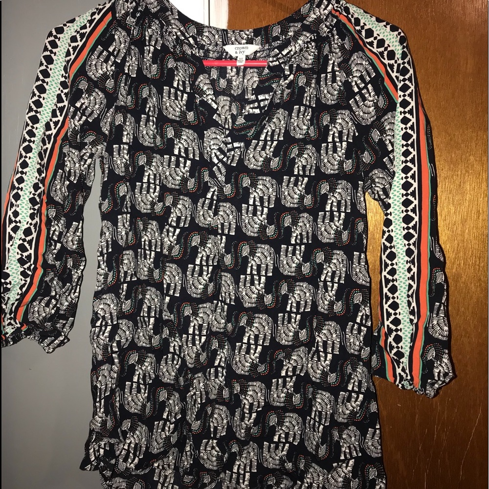 Crown and Ivey size Xs